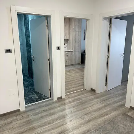 Apartment Lux Apartmens Gliga Lux 14 *